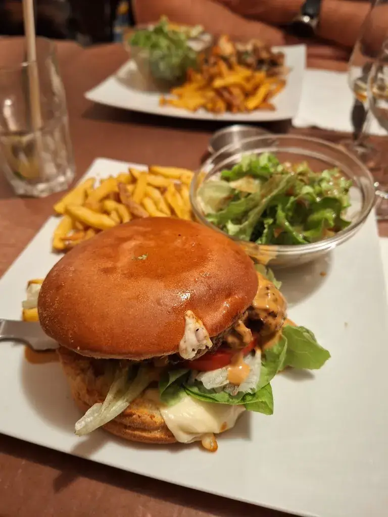 Nezha Da Fonseca (Zaza_daf_cooking)_Restaurant La Vieille Fontaine La Valette du var_Valette-du-Var_review