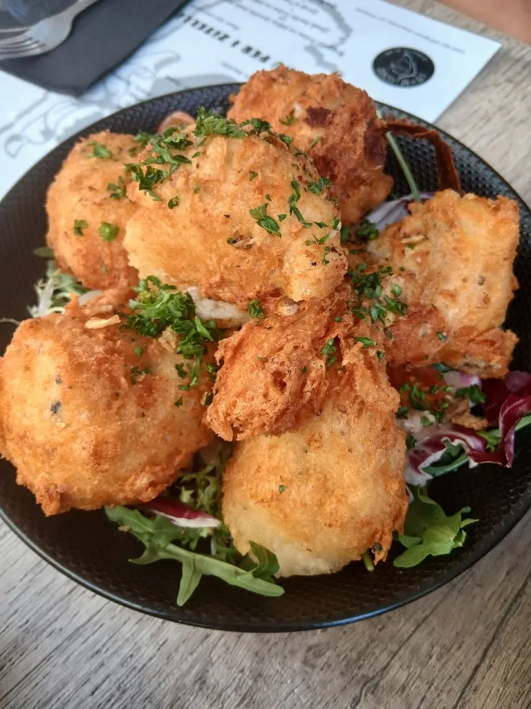 Axel Degryse_L 'Etoile Corse_Valette-du-Var_review