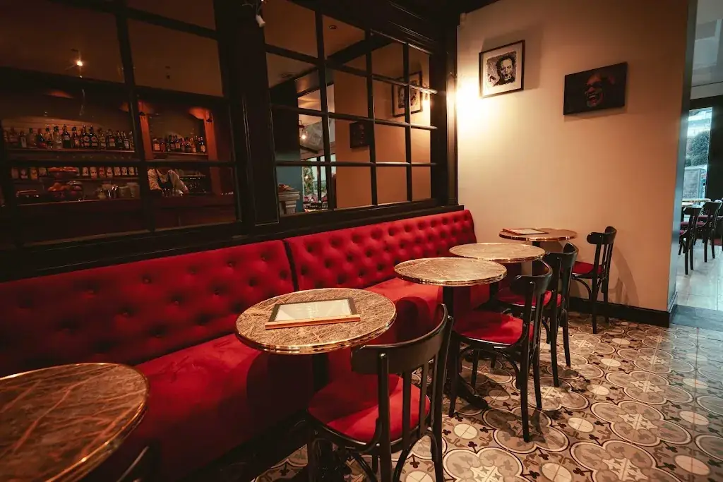 Le Colombia Brasserie - La Valentine_Marseille_slider_image_3