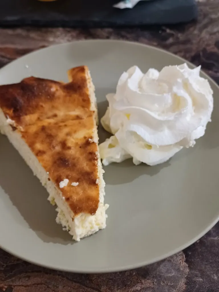 françois PLATTIER_Le Jardin Cache_Marseille_review