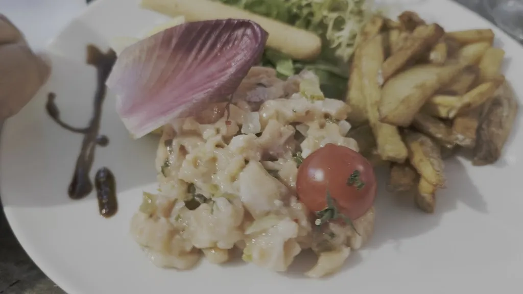 Le Jardin Cache_Marseille_slider_image_2