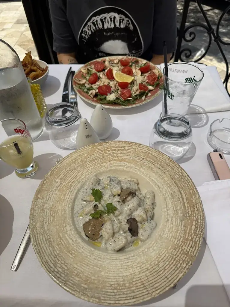 clarisse amelin_Amista - Restaurant La Valentine_Marseille_review