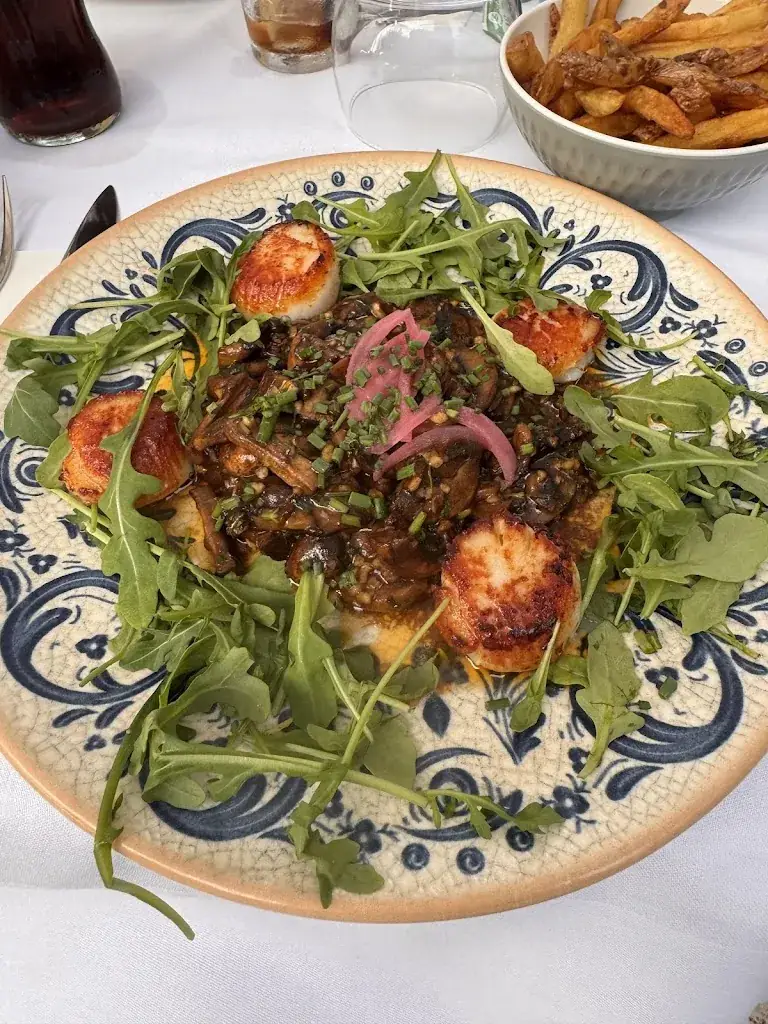 ambrine zaz_Amista - Restaurant La Valentine_Marseille_review