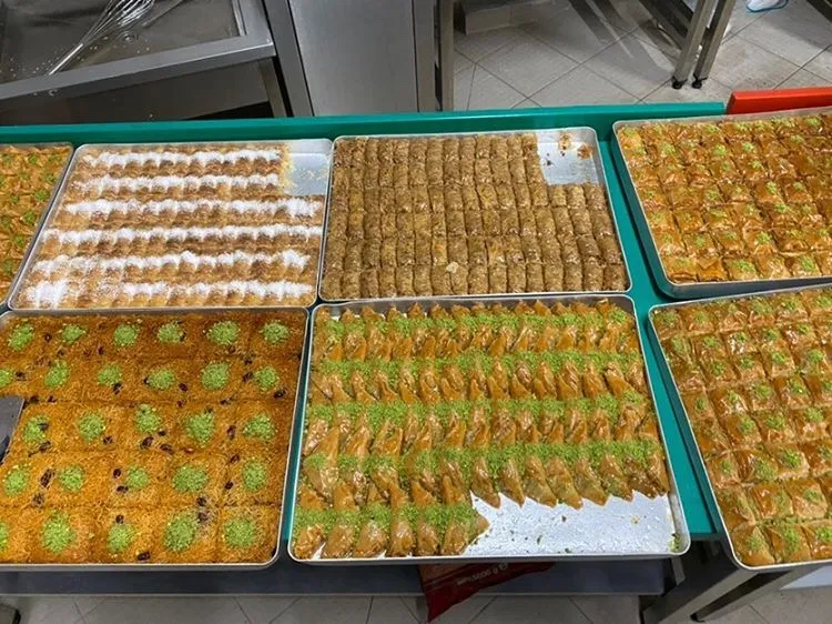 Mevlana Restaurant_Marseille_slider_image_3