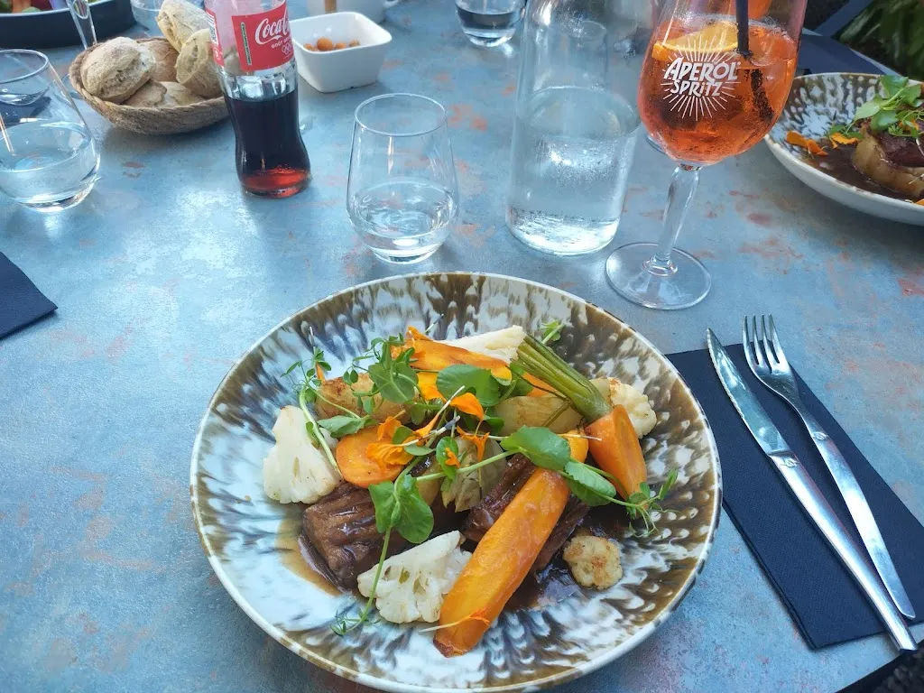 Mikhail Kostyukov_Restaurant Senas Le Terminus_Sénas_review