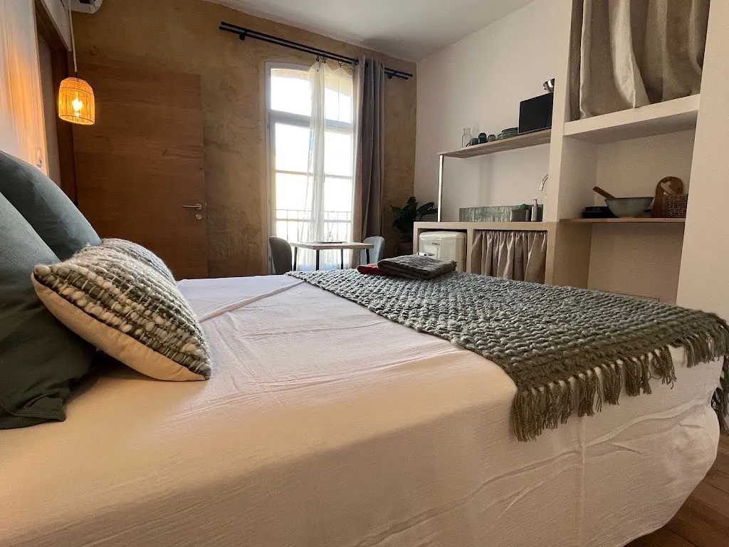 La Maison des Lamanon_Salon-de-Provence_slider_image_2