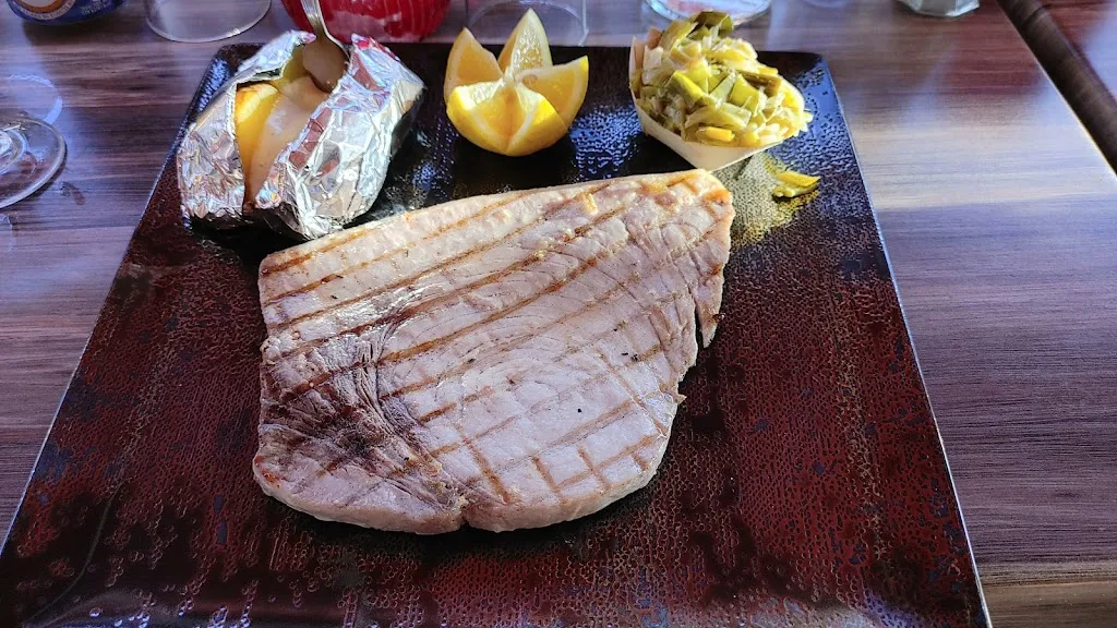 La Terrasse du Port_Seyne-sur-Mer_slider_image_2