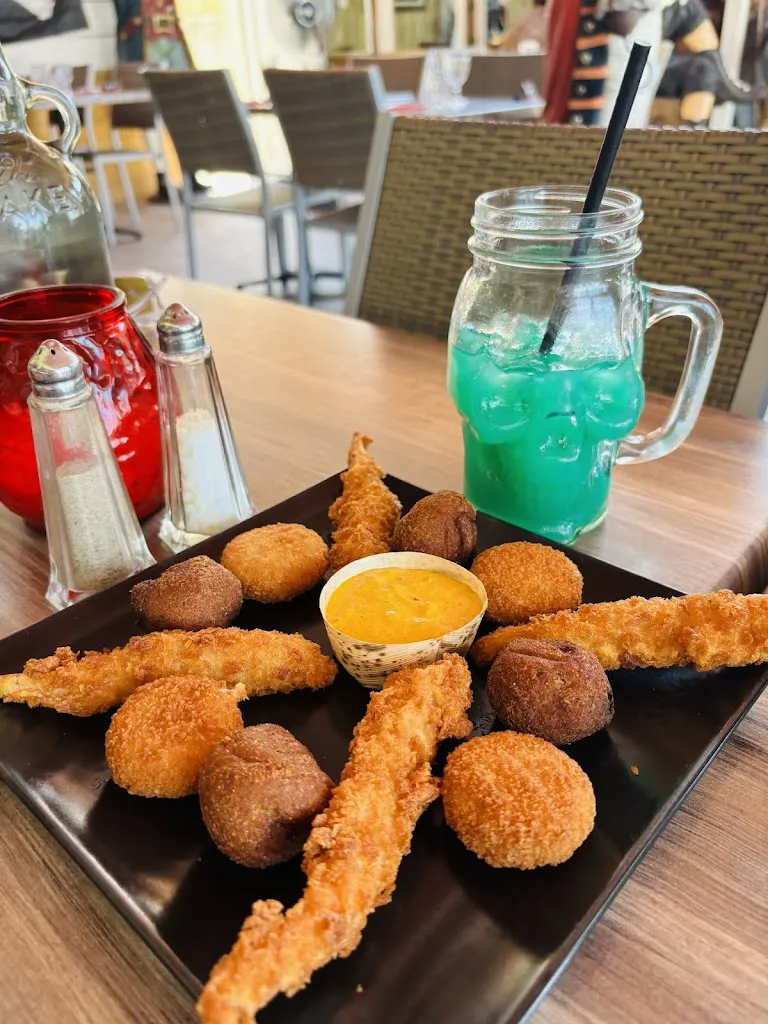 La Terrasse du Port_Seyne-sur-Mer_slider_image_3