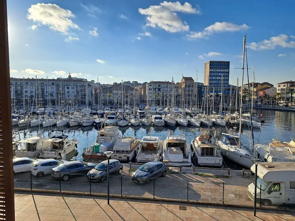 Jamal Alouri_Don Papé_Seyne-sur-Mer_recensione