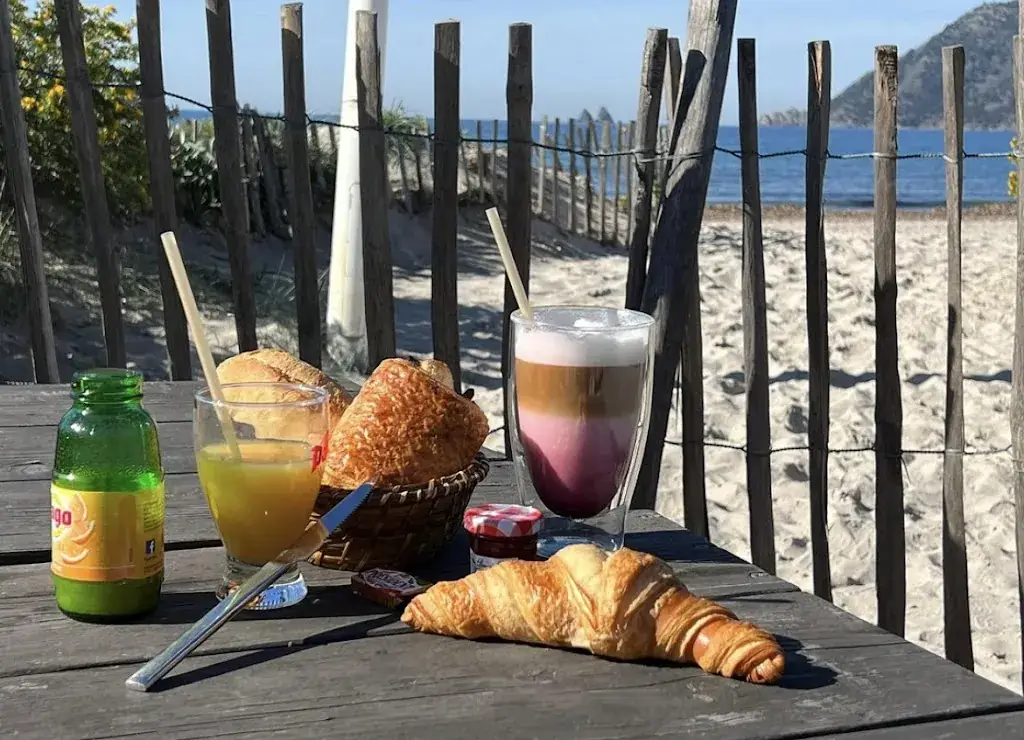 Le Carré Plage_Seyne-sur-Mer_slider_image_3