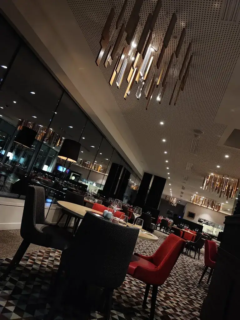 Flavie Bevierre_Comptoir JOA de La Seyne_Seyne-sur-Mer_review