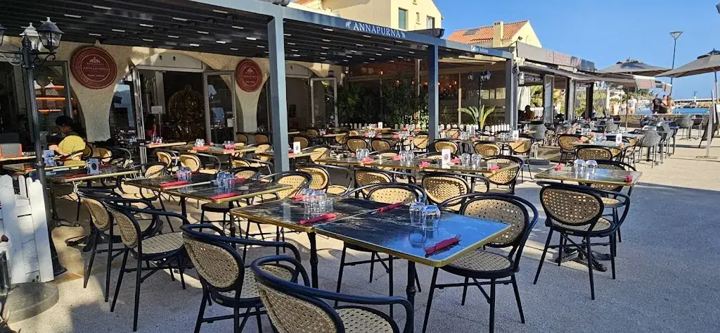 Annananta restaurant in Seyne-sur-Mer