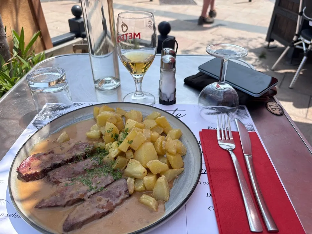 Olivier Volicker_L’Entracte - La Seyne-sur-Mer_Seyne-sur-Mer_review