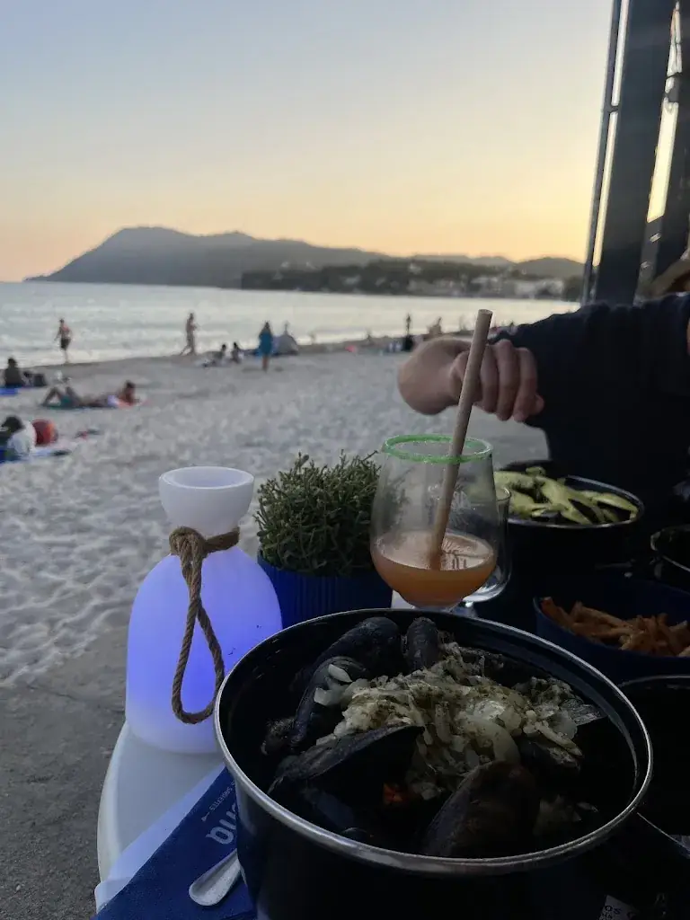 Perrine Bjt_El Pacha_Seyne-sur-Mer_recensione