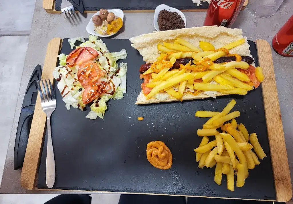 Sonia Forté_L’Autre Monde Grillade | Grillades au Feu de Bois à La Seyne-sur-Mer – Viandes Halal Françaises de Qualité_Seyne-sur-Mer_recensione