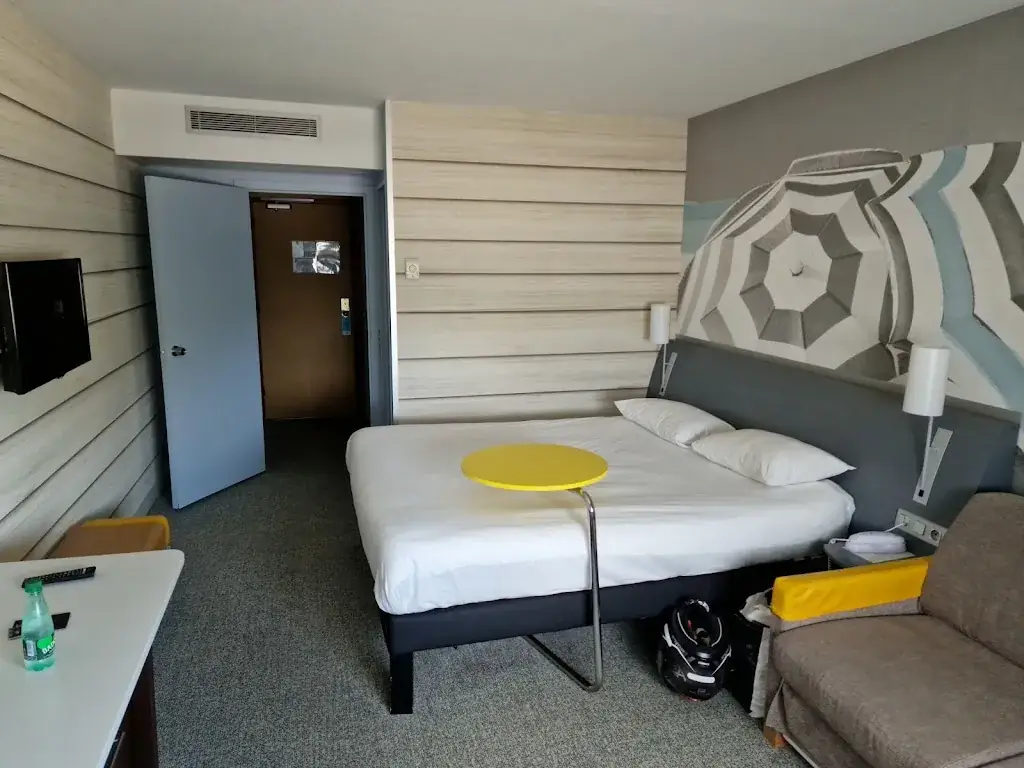 ibis Styles Toulon La Seyne sur Mer _Seyne-sur-Mer_slider_image_2