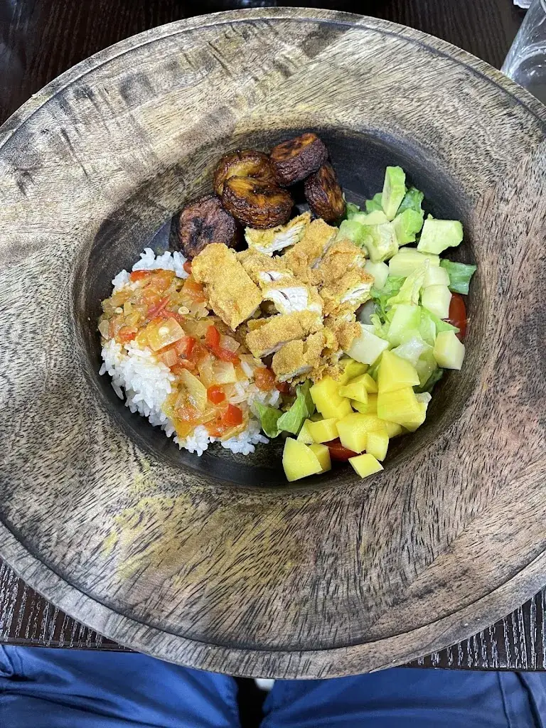 Shuo Li_Kwetu Restaurant Salon-de-Provence_Salon-de-Provence_review