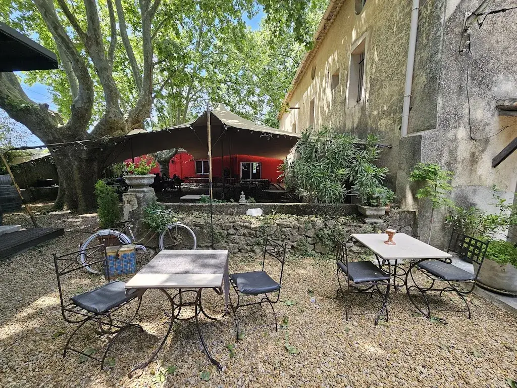 Elodie MIRALLES_Le Mas des Armieux_Lambesc_review