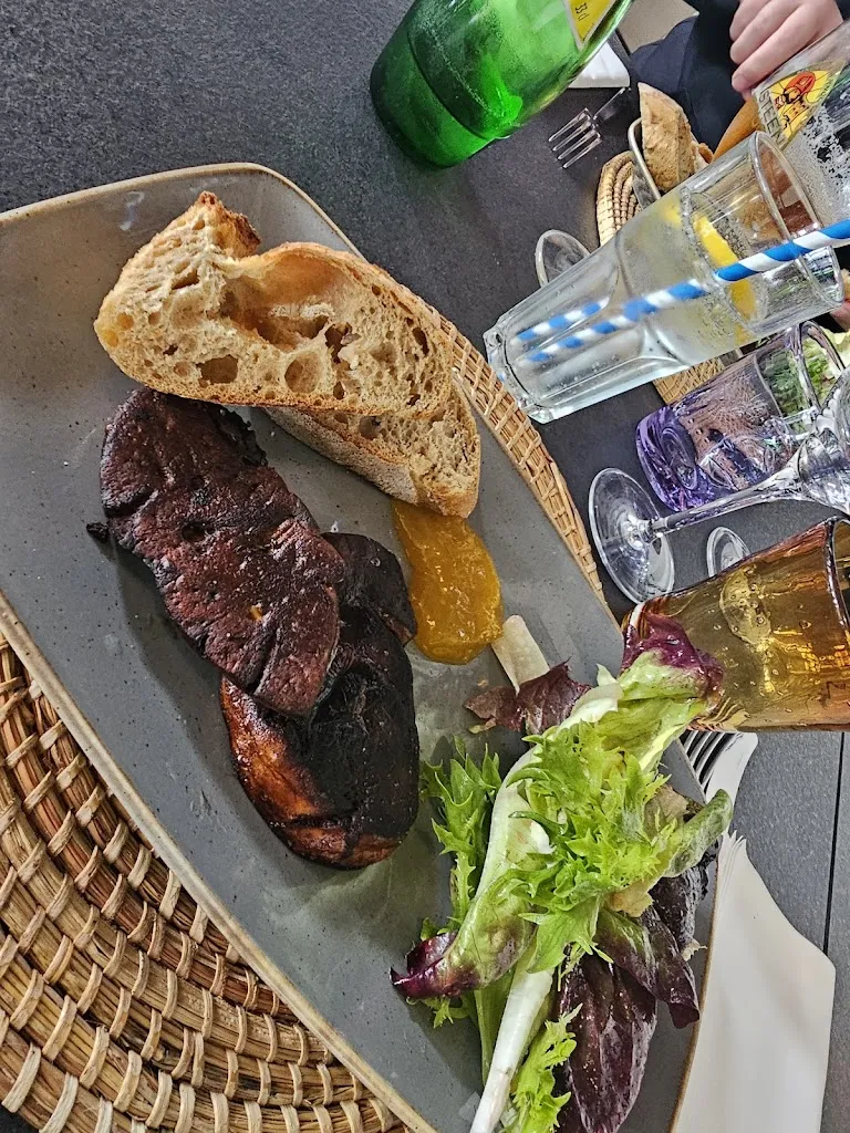 Mickael_Restaurant L'Escale des Vins_Lambesc_review