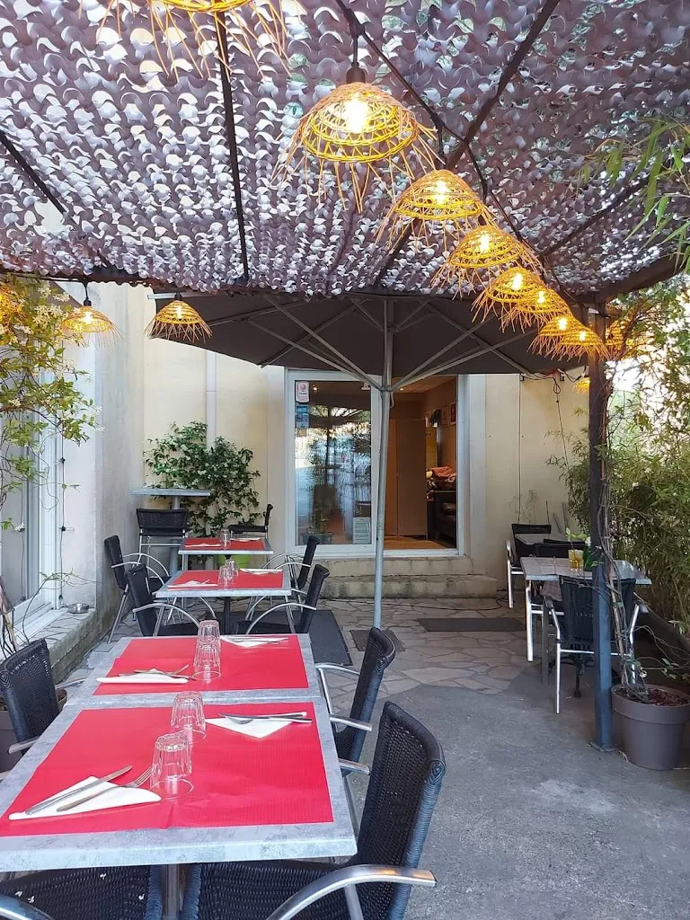 SingThong Thaï restaurant à Lambesc