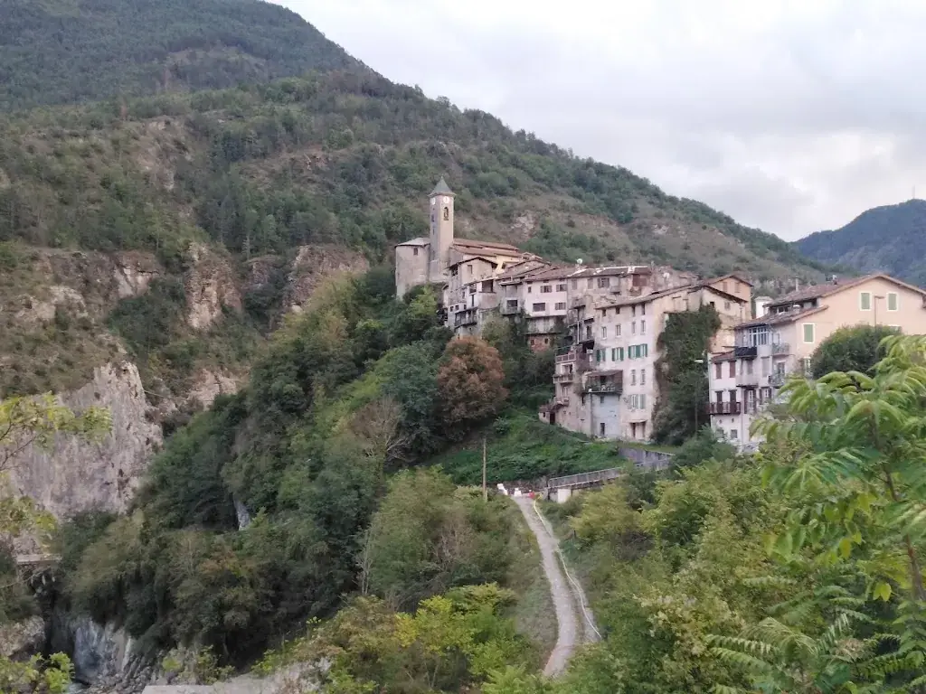 Le Bar de la Place restaurant in Lantosque