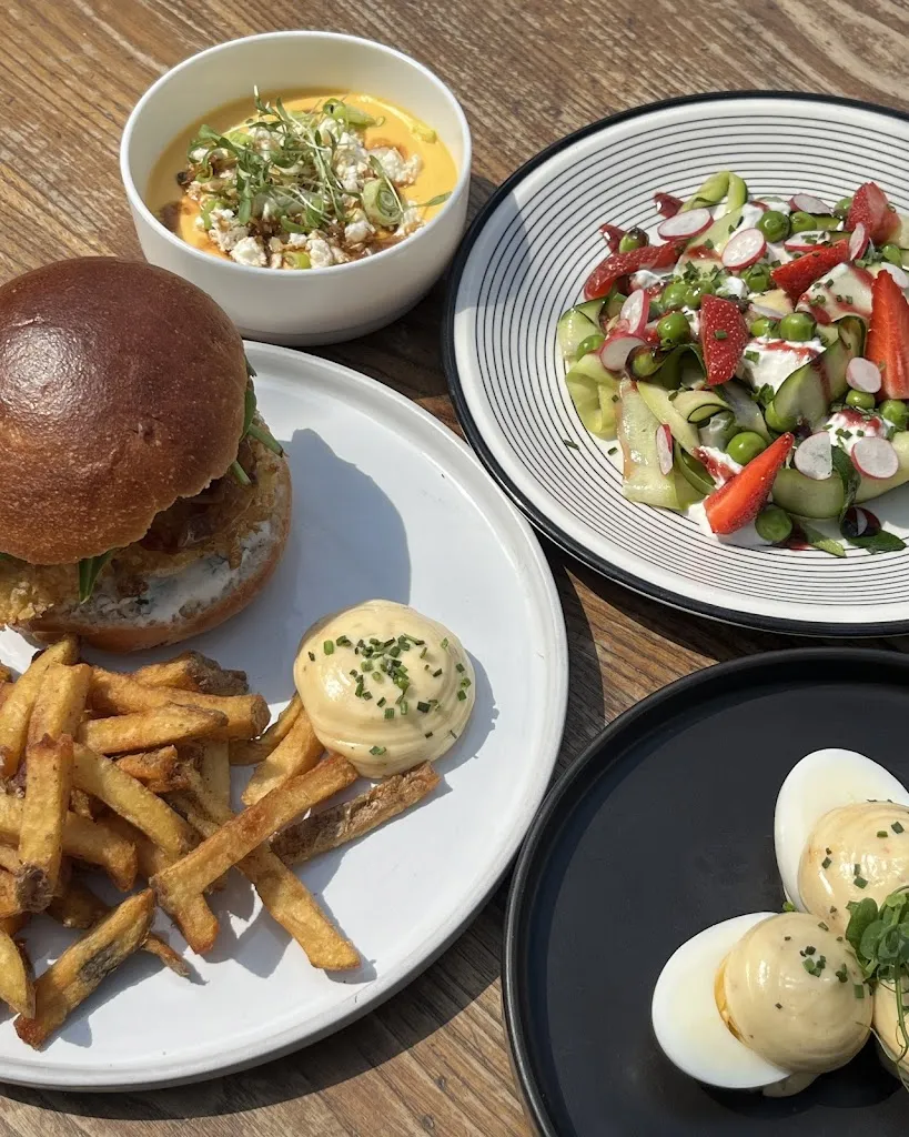 Le Pavillon des Canaux_Paris_slider_image_3