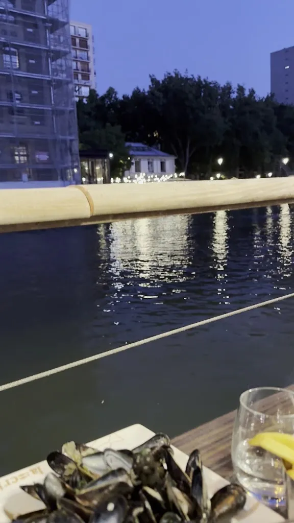 Thạch Thảo Phạm Hoàng_La Criée La Villette Paris 19_Paris_recensione