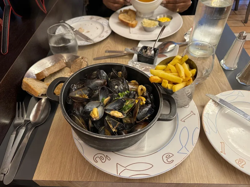 nki og_La Criée La Villette Paris 19_Paris_recensione