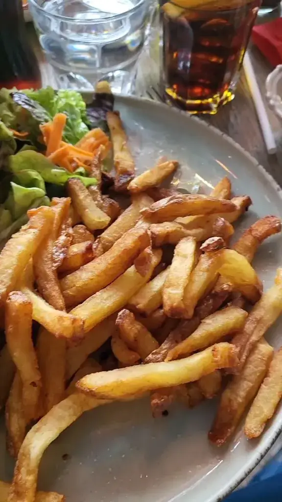 Jeannette_Paris_slider_image_2