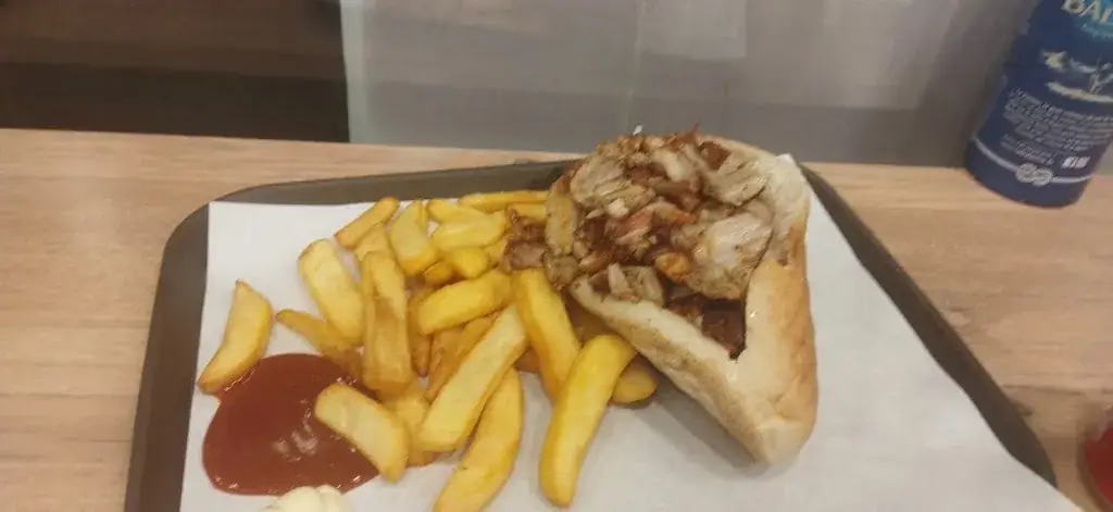 Menu_Golden Food ( near Generator )_Paris_image_5