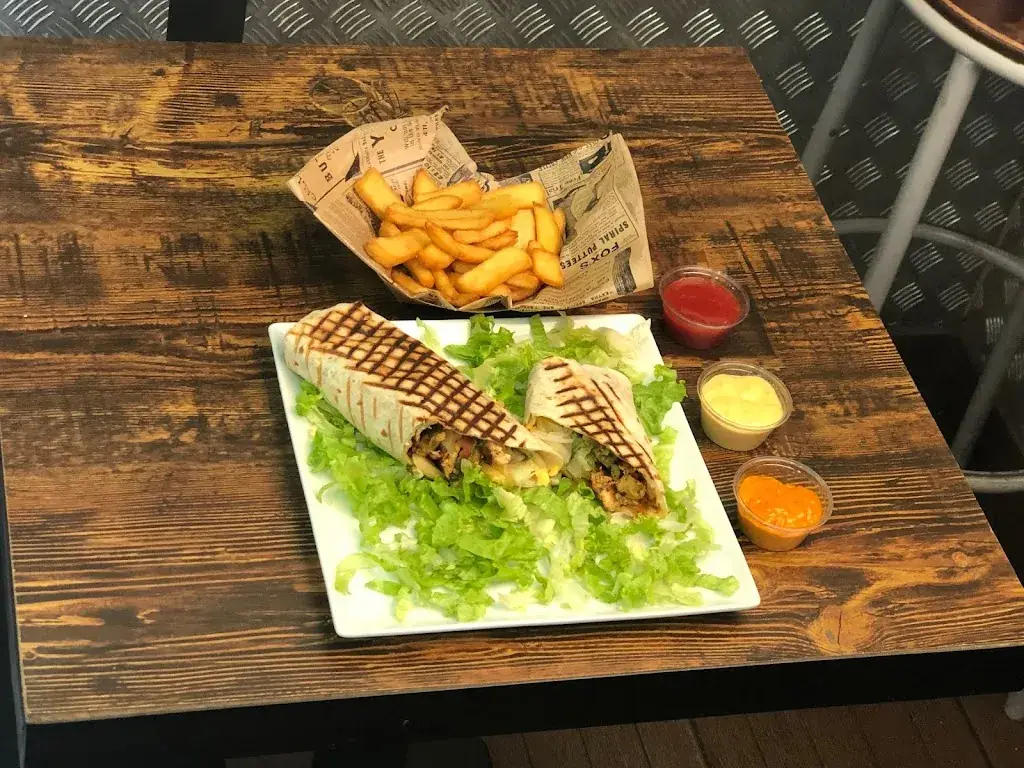 Menu_Golden Food ( near Generator )_Paris_image_9