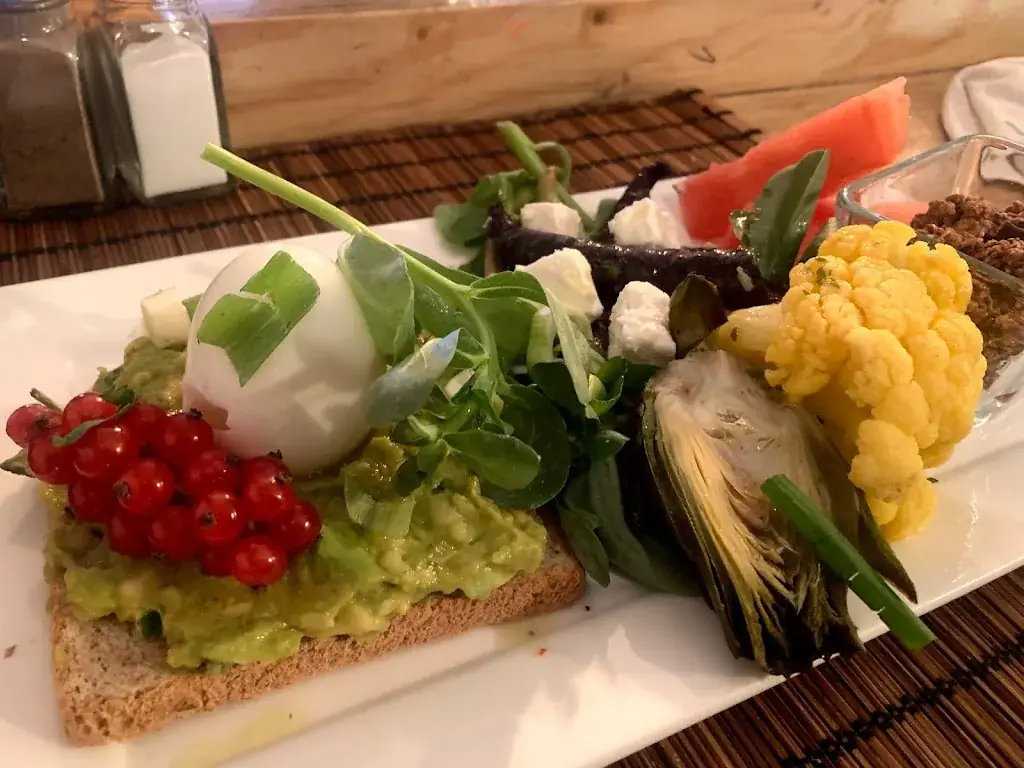 Le Hang'art_Paris_slider_image_3