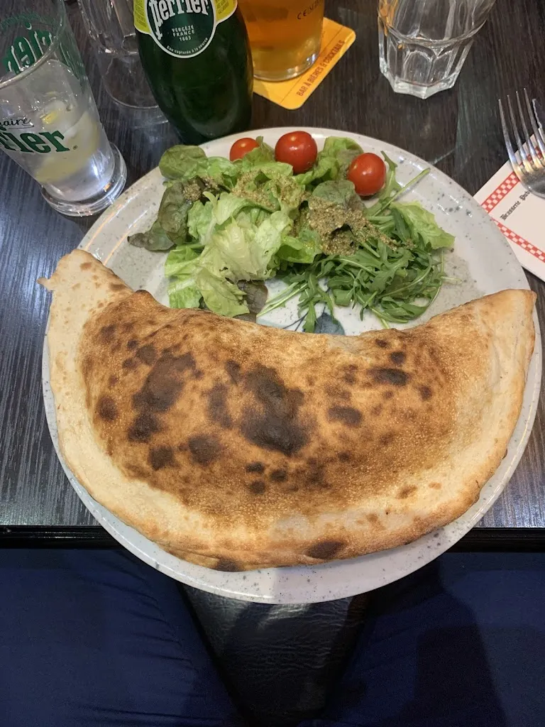 Raphaël Molliere_Au Comptoir Du Temps_Paris_review