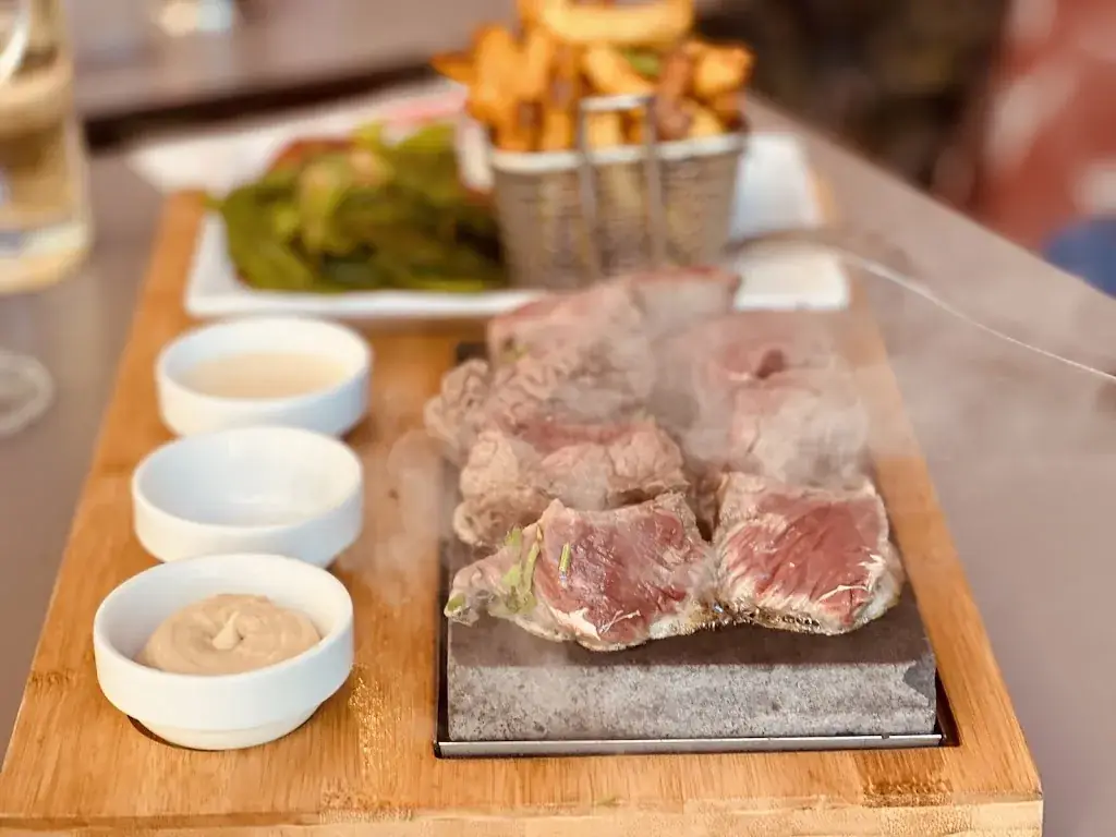 Chez Arnaud_Paris_slider_image_2