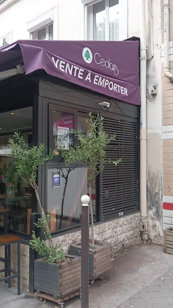 Cedars Restaurant_Paris_slider_image_2