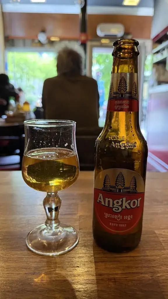 Nirmal Narayan_Chamroeun Crimée_Paris_review