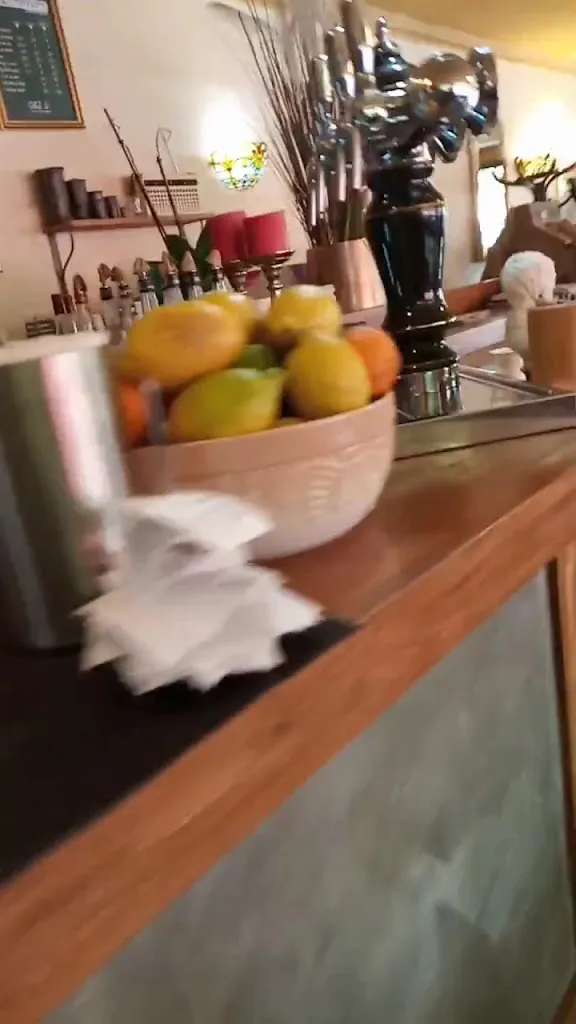 Chez JJ_Paris_slider_image_2