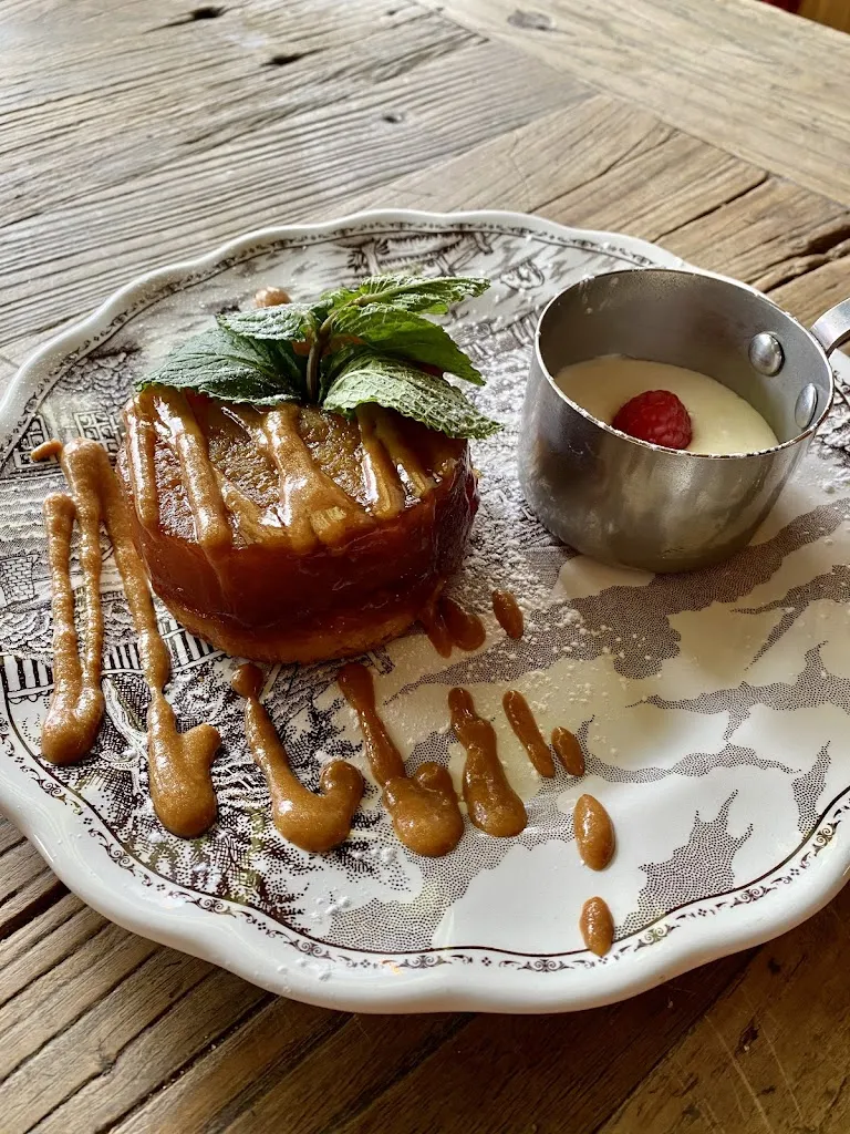 Chez JJ_Paris_slider_image_3