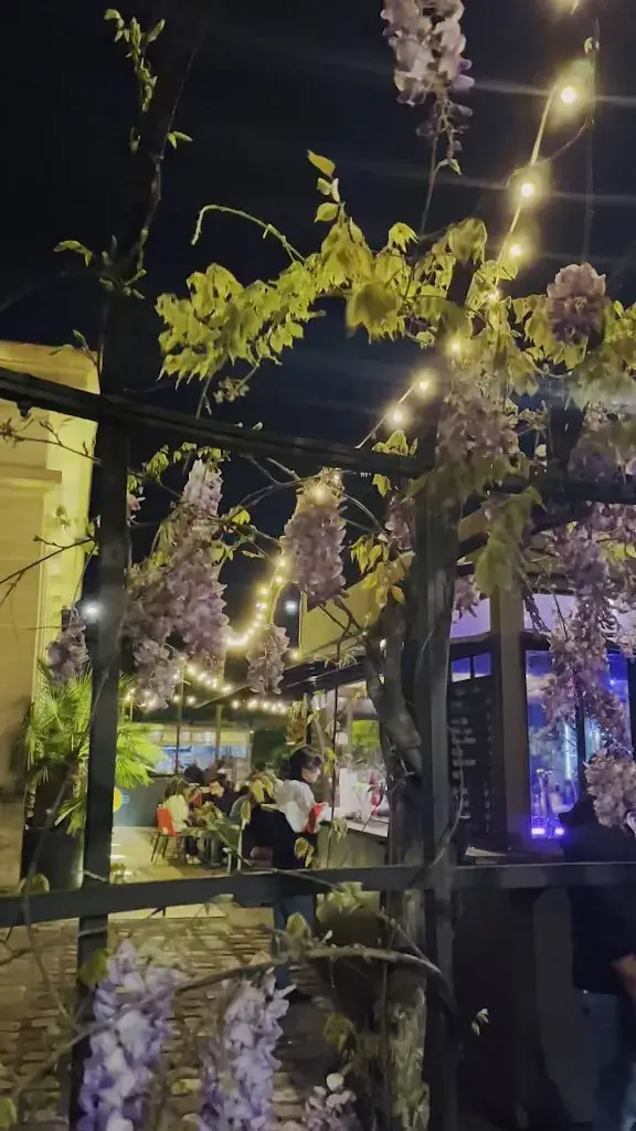 La Rotonde Stalingrad_Paris_slider_image_2