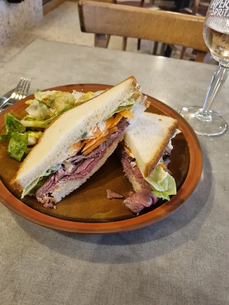 Trisha Robertson_Bistro Le Donjon_Bar-sur-Loup_review