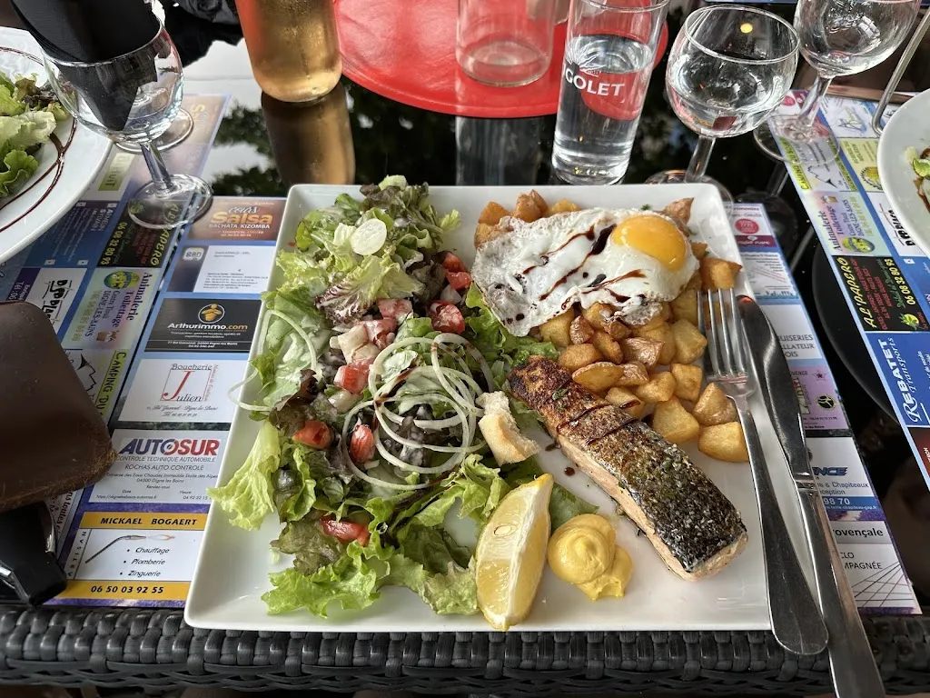 Lydia Pahnke_Lou Mile Sol_Brusquet_review