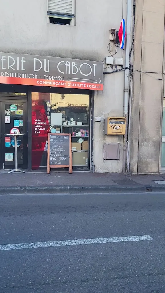 Bar Tabac du Cabot_Marseille_slider_image_2