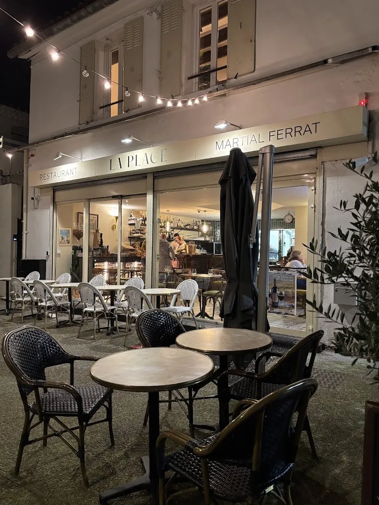 Grégory Lari_Restaurant La Place Martial Ferrat_Marseille_avis