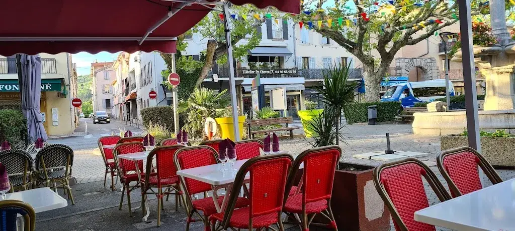 Que Huong_Laragne-Montéglin_slider_image_1