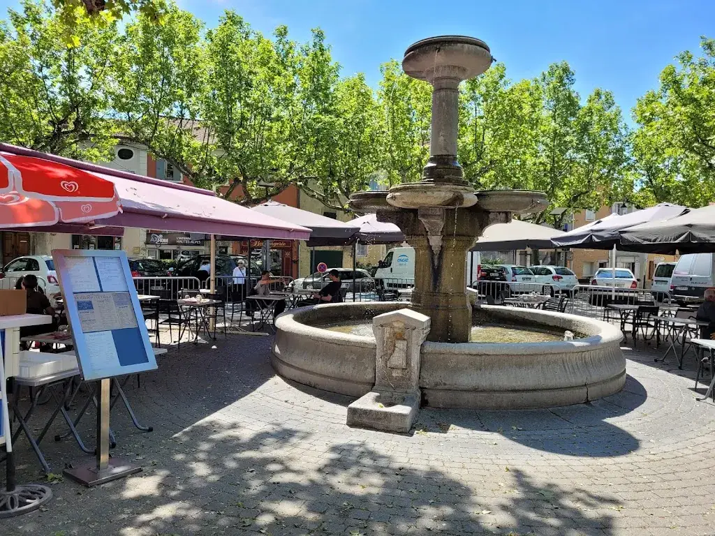 Le Maypop restaurant à Laragne-Montéglin