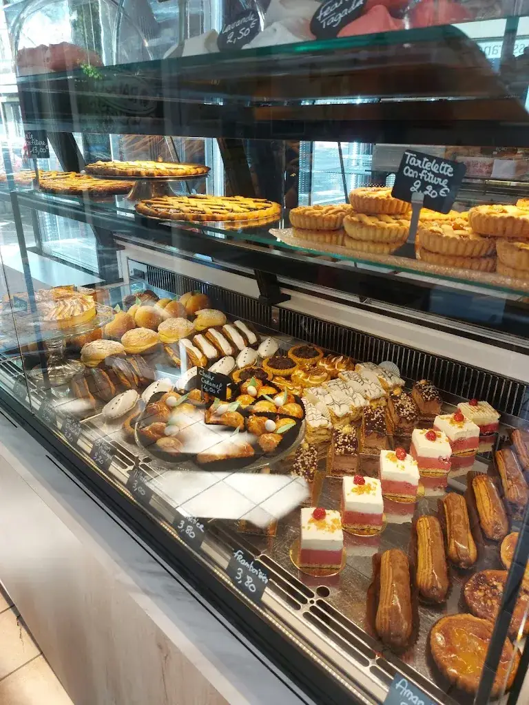 Manfredi Et Filles restaurante en Laragne-Montéglin