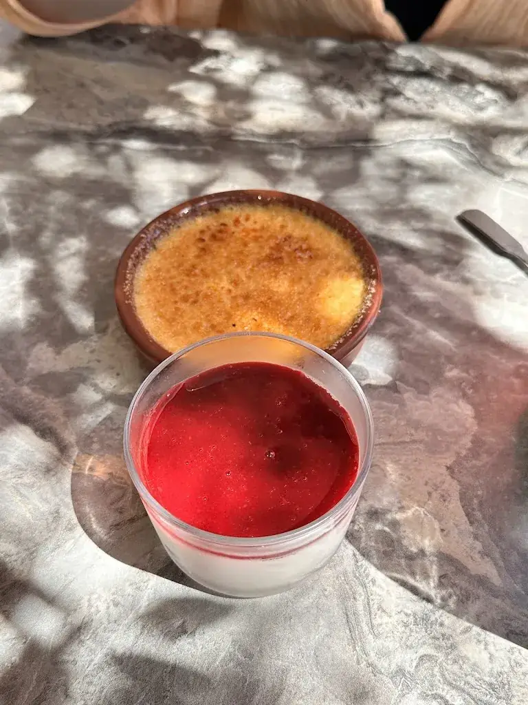 Denise Discowood_Auberge Des Deux Vallees_Buëch-Méouge_recensione