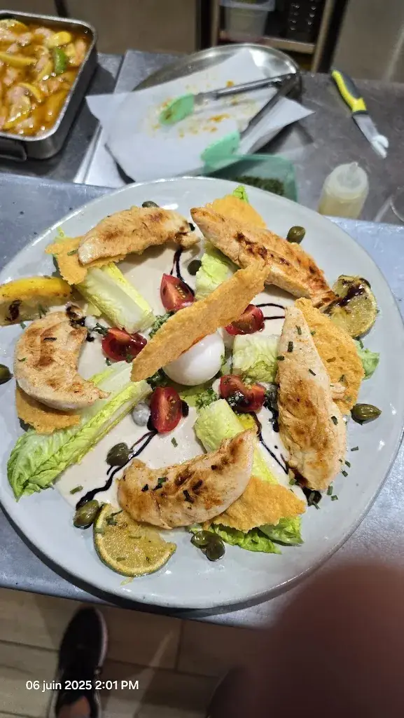 L’atypique_Castellet_slider_image_2