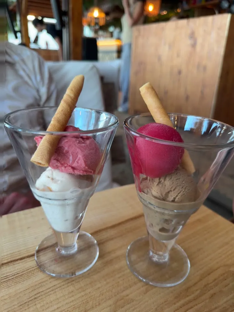 Anton Smirnov_La Voile de Cavalière_Lavandou_review