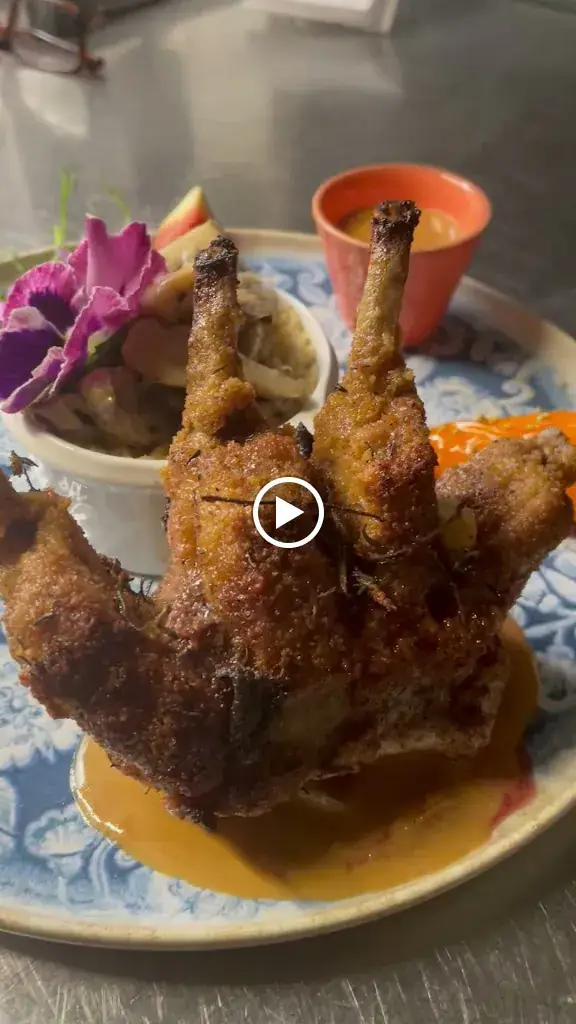 Le Café Cézanne_Lavandou_slider_image_2